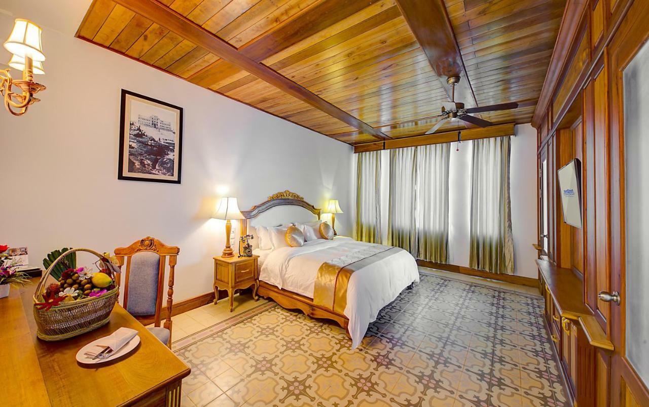 Le Bokor Palace Kampot Exterior photo